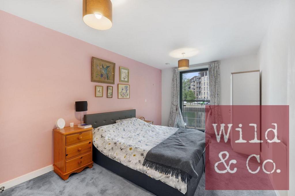 Mill Court, 4 Essex Wharf - Uy L4 Sw S4zwd25 UXZWy Uj.j