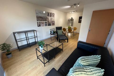 2 bedroom apartment to rent, Bishops Corner, Stretford Road, Hulme, Manchester, M15 4UW