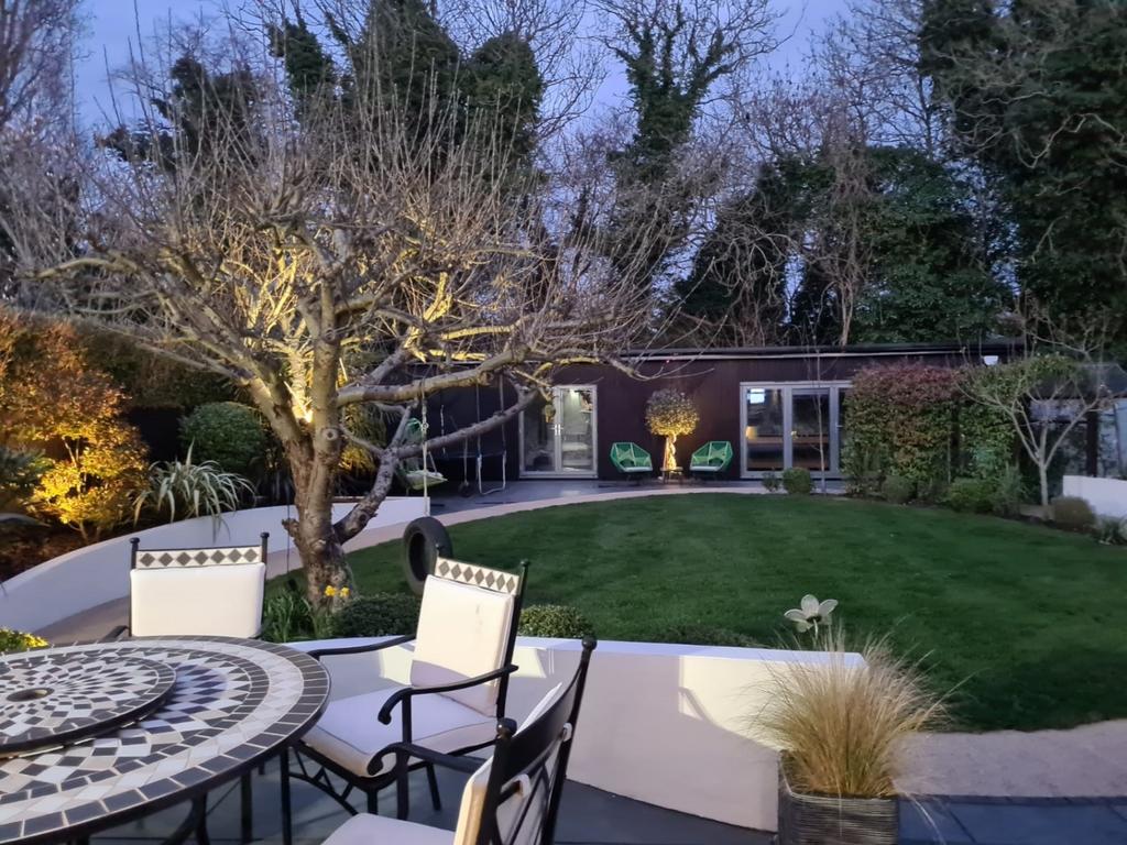 Garden / Annexe