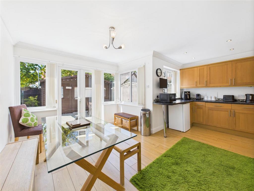 Dining area: