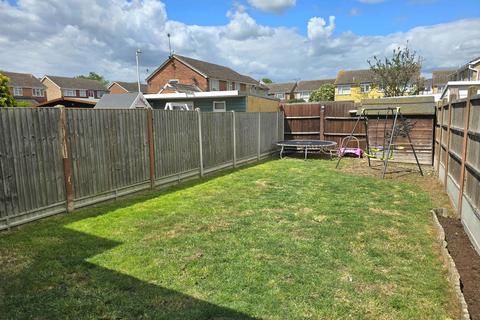 32 Sterling Road, Queenborough, ME11 5BY