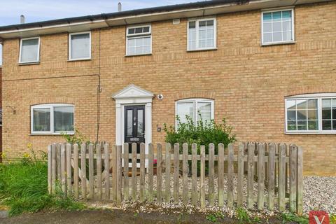 Kestrel Way, Luton LU4