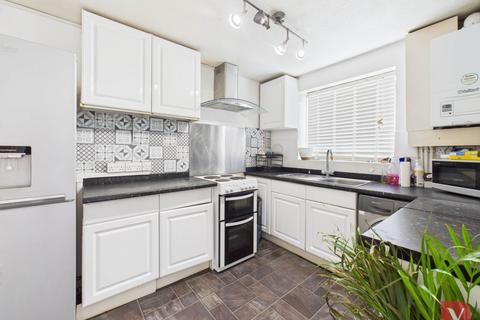 undefined, Kestrel Way, Luton LU4
