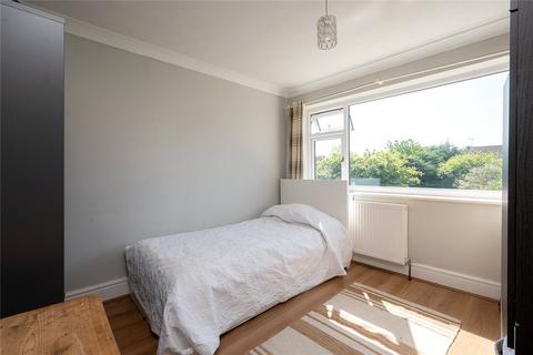 11a Esk Gardens, Wetherby, LS22 7UR