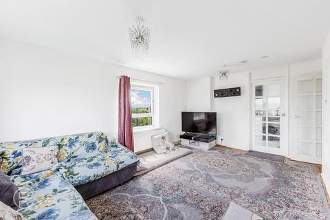 undefined, Gurnell Grove, London, W13