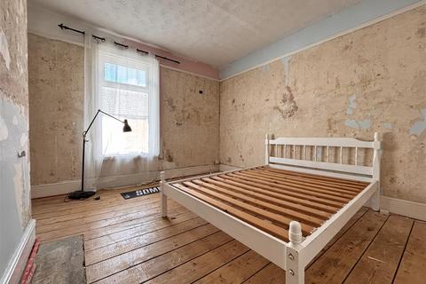 14 Bulstrode Road, Ipswich, IP2 8HA