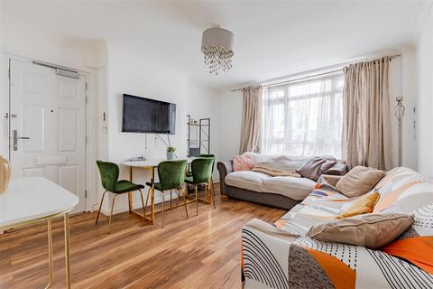 3 bedroom apartment for sale, Kingswood Street, Brighton