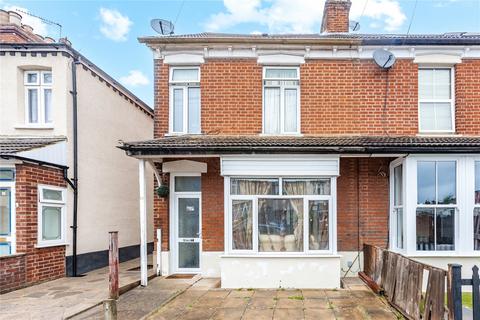 Vine Street, Romford, RM7