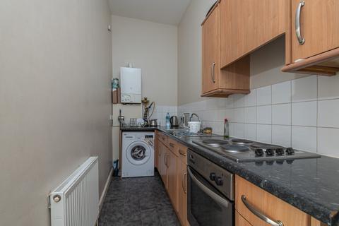 1 bedroom flat for sale, Redwing Crescent, Huddersfield HD3