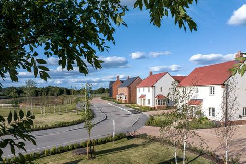4 bedroom detached house for sale, Felsted Gate, Station Road, Felsted, Dunmow, CM6