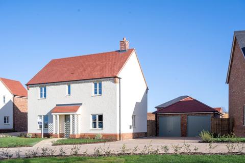 4 bedroom detached house for sale, Felsted Gate, Station Road, Felsted, Dunmow, CM6