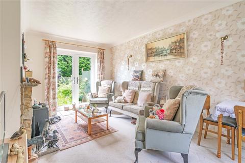 11 Wealden Close, Crowborough, TN6 2ST