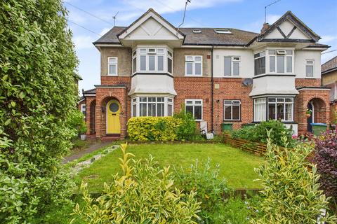 93 Speer Road, Thames Ditton, KT7 0PT