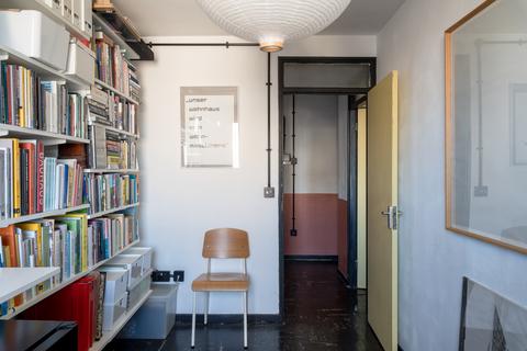 2 bedroom flat for sale, Mace Street, London E2