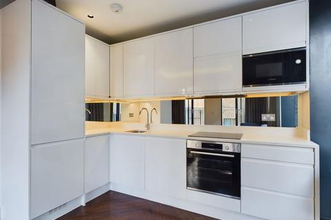 2 bedroom apartment to rent, 89 Blackfriars Road, London SE1