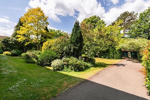 2 bedroom flat for sale, Lovelace Road, Surbiton KT6