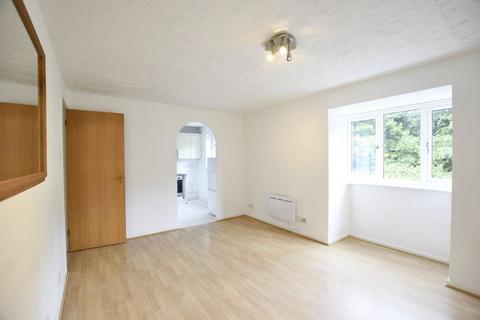 1 bedroom flat to rent, Harrier Way, Beckton, E6