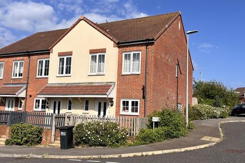 2 bedroom end of terrace house for sale, St. Saviours Road, St. Leonards-On-Sea
