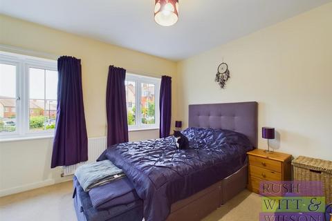 2 bedroom end of terrace house for sale, St. Saviours Road, St. Leonards-On-Sea