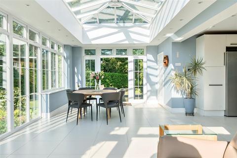 4 bedroom detached house for sale, The Ridings, East Horsley