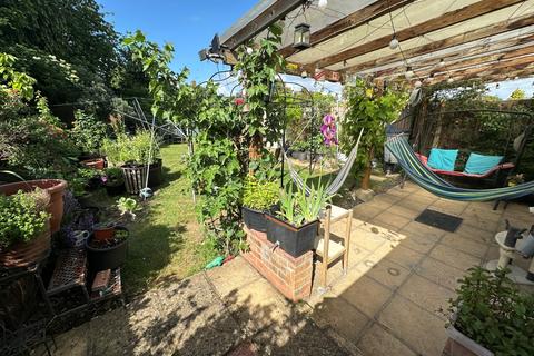 13 Brandreth Avenue, Dunstable, LU5 4JP