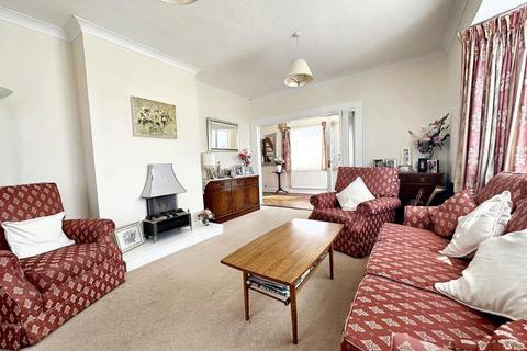 2 bedroom detached house for sale, Wicklands Avenue, Saltdean, BN2 8EQ