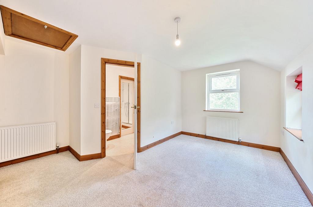 1284403-1-682b226...