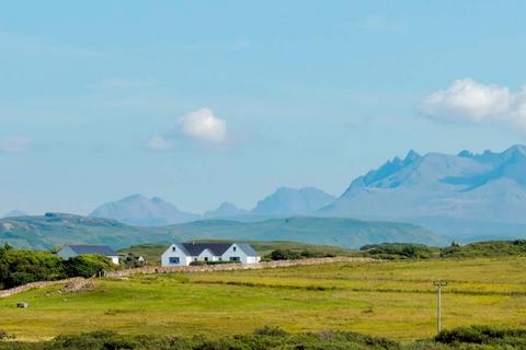 undefined, Foxwood, 11a Ullinish, Struan, Isle Of Skye, IV56 8FD
