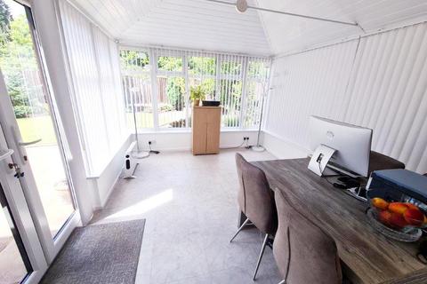 3 bedroom detached house for sale, Boar Green Close, New Moston