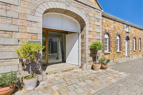 3 bedroom terraced house for sale, OPEN TO ALL NON JERSEY RESIDENTS
