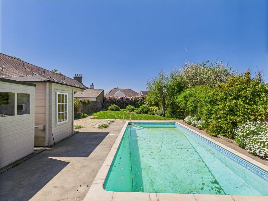 CAM04392 G0-PR0072-STILL008.jpg