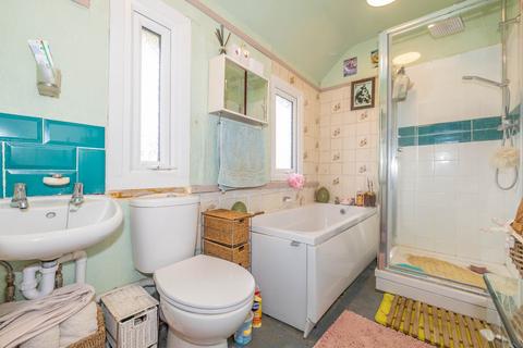 1 Forstal Road, Woolage Village, Canterbury, CT4 6SP