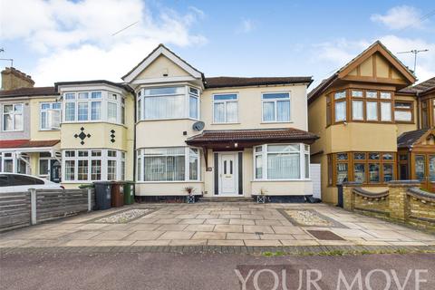 3 bedroom end of terrace house for sale, Laurel Crescent, Romford RM7
