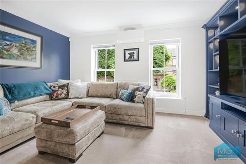 67 Macleod Road, London, N21 1SW