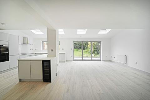 undefined, Hanbury Road, Dorridge, B93