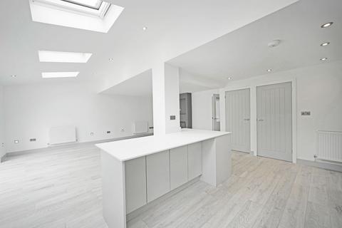 undefined, Hanbury Road, Dorridge, B93