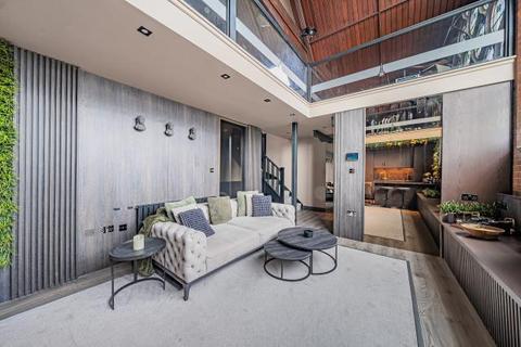 1 bedroom apartment for sale, Alexandra Park Road, London