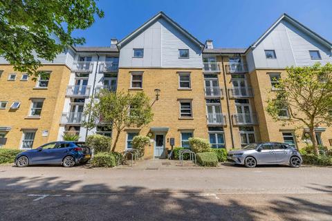 2 bedroom flat for sale, St. Andrews Close, Canterbury, Kent, CT1