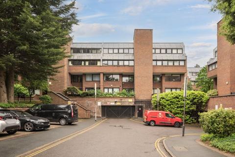 2 bedroom flat for sale, Chandos Way, Golders Green