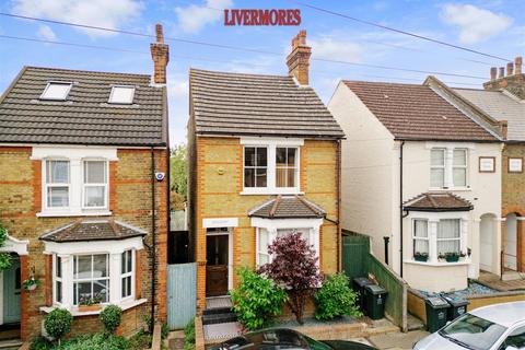 8 Westgate Road, Dartford, DA1 2AT