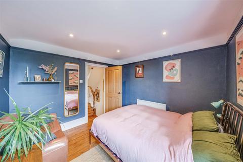 8 Westgate Road, Dartford, DA1 2AT