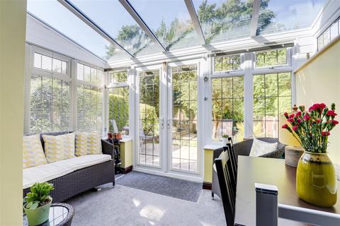 3 Brookside Cottages, Burton Joyce, Nottingham, NG14 5DA