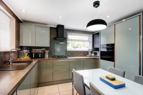 3 bedroom end of terrace house for sale, Clover Walk, Edenbridge
