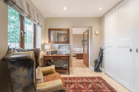 3 bedroom detached house for sale, East Lane, West Horsley