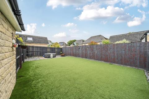17 Mill Square, Horsforth, Leeds, LS18 4GJ