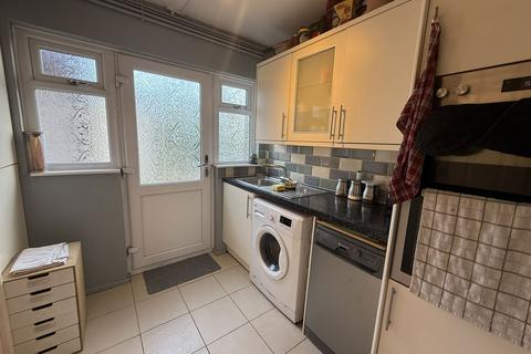 2 bedroom ground floor maisonette for sale, Linden Drive, Sheerness, Kent, ME12 1LG