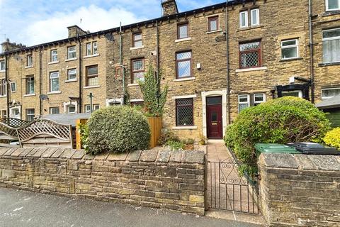 2 bedroom terraced house for sale, Etna Street, Bradford BD7