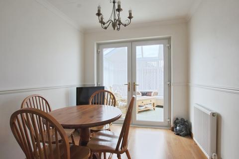 3 bedroom detached bungalow for sale, Manor Park, Preston, Hull, HU12 8XE