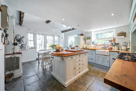 3 bedroom terraced house for sale, Horslow Street, Potton SG19