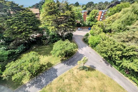 2 bedroom flat for sale, Bournemouth